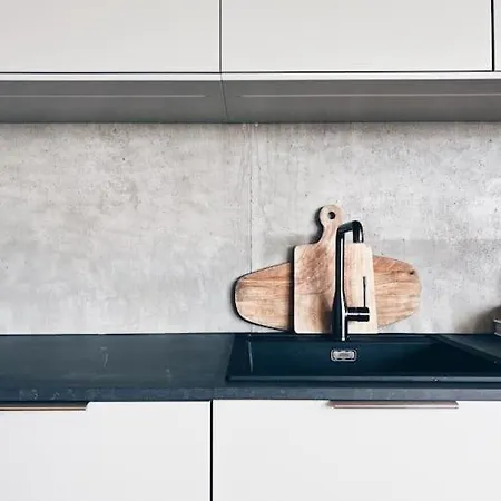 Modern & Nest In Лиллештром