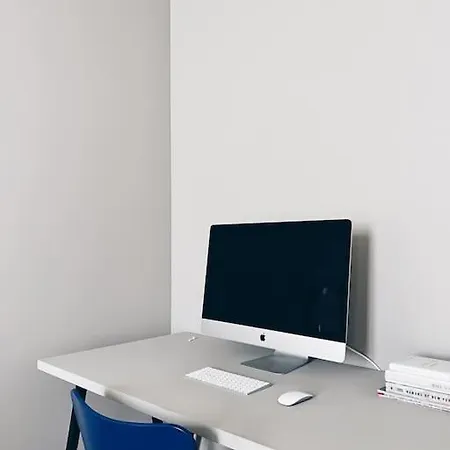 Modern & Nest In